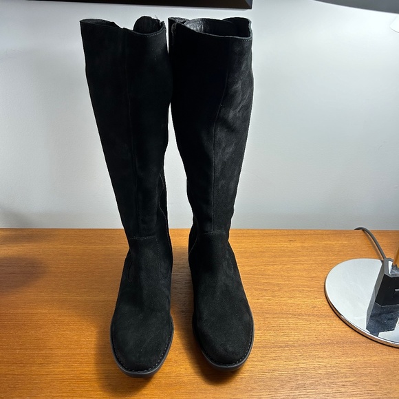 New Stunning Born Black Suede Tall Boots - Picture 2 of 12